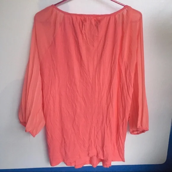 French Laundry Coral Blouse Size 14/16 Sheer Crimped ¾ Length Sleeves - Picture 2 of 10
